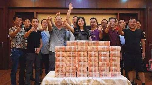 双色球合买才是王道，广东肇庆10人合买喜中47万二等奖