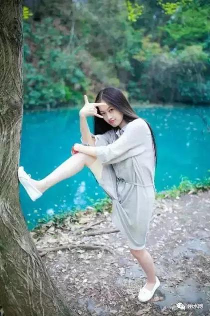 厉害了小姐姐！浙江28岁美女作家出版10部小说，书还被拍成网剧